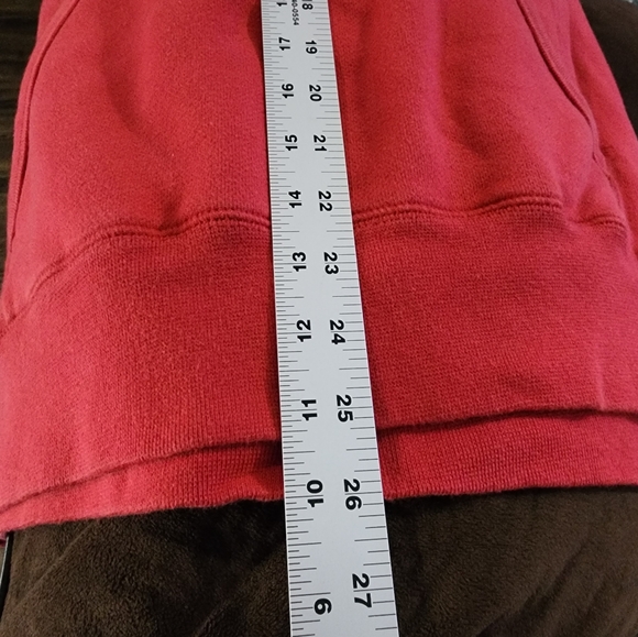 University of Texas Tech Red Raiders Hoodie - Picture 9 of 9